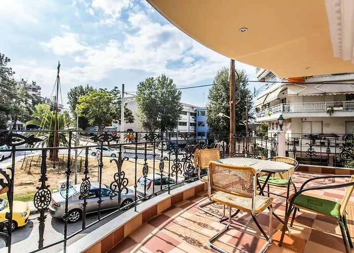 Apartment In Kalamaria