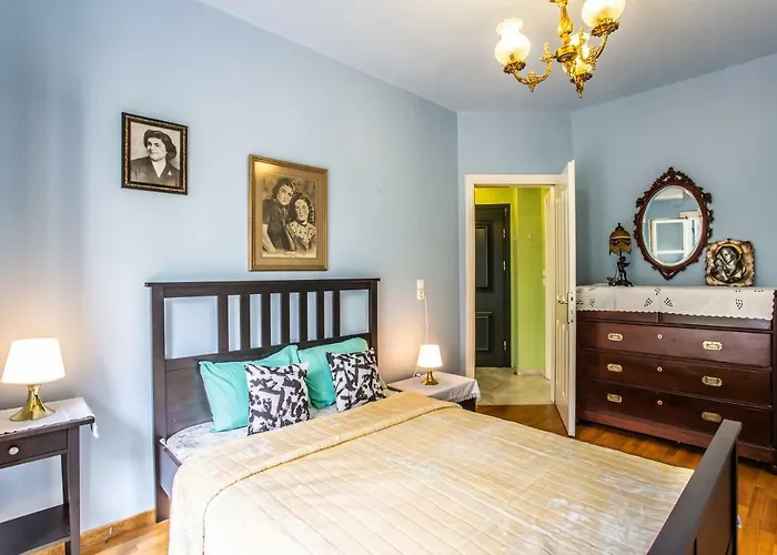 Apartment In Kalamaria
