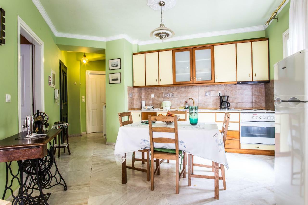 Apartment In Kalamaria *
