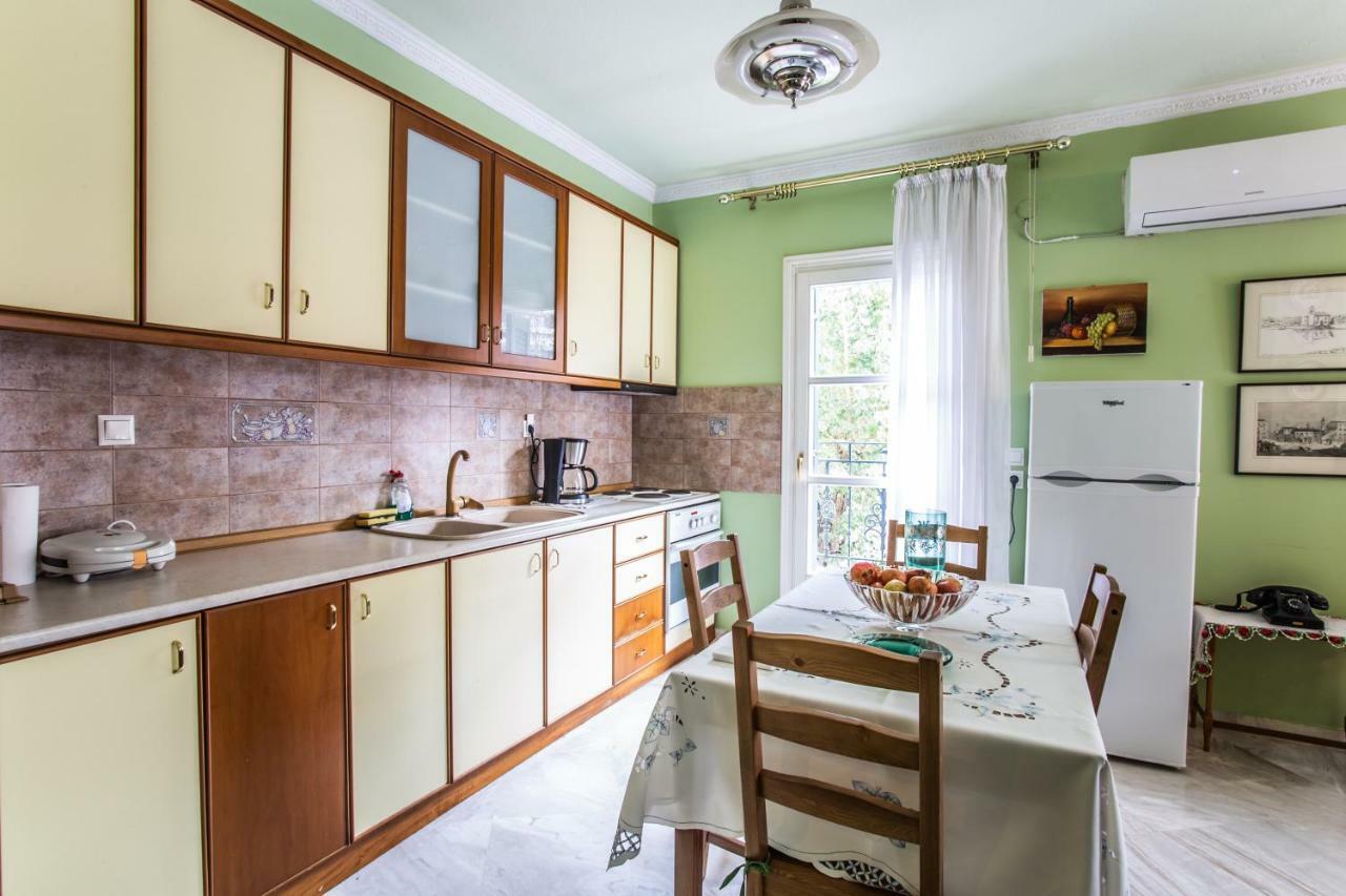 Apartment In Kalamaria *