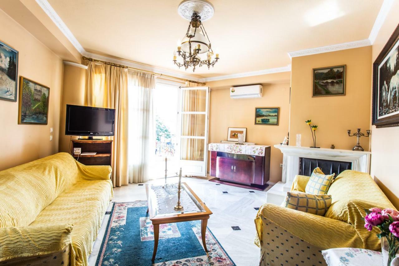 Apartment In Kalamaria *